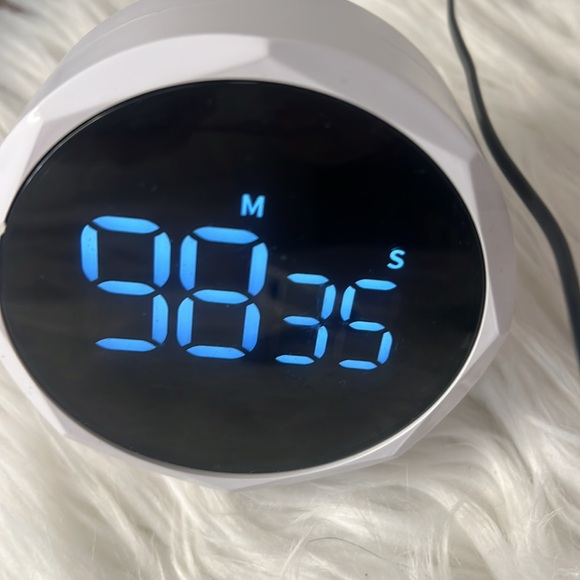 Digital Timer with Blue LED Display - Picture 5 of 5